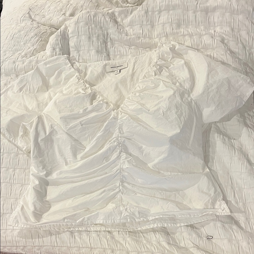 Banana Republic Factory White Gathered V-Neck Blouse